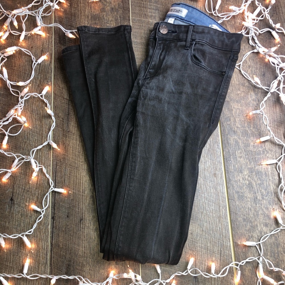 Jeans - Picture 1 of 1